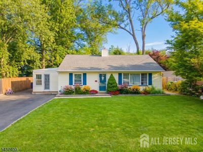 12 Pierrepont Ave