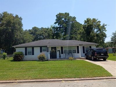115 Longfellow Dr