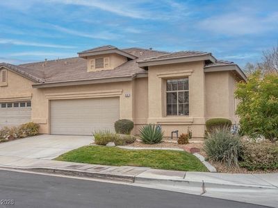 9181 Woodland Cove Ct