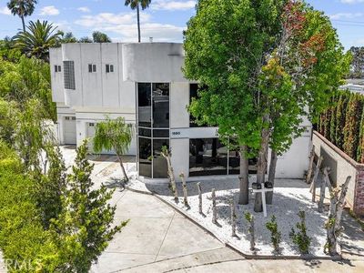 1578 San Bernardino Pl