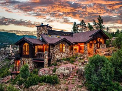 1201 Celadon Drive