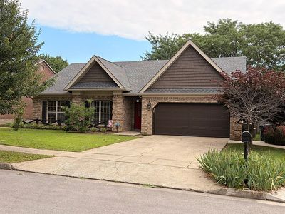 821 Keene Wood Dr