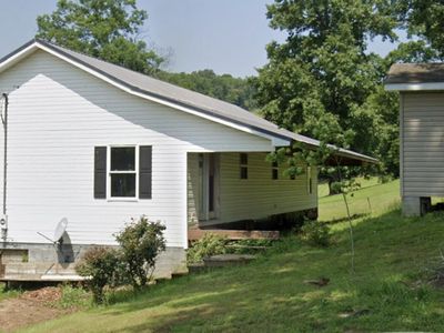 520 Circle Dr
