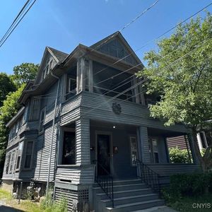 Property at 814 Ackerman Ave, Syracuse, NY