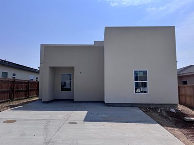 5709 Saint Joan Of Arc Loop