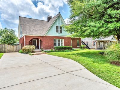 1016 Fairwin Ave