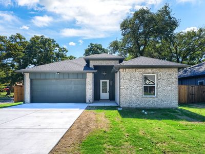 115 Vaughn Ln
