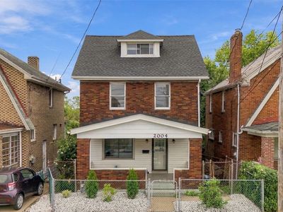 2004 Pioneer Ave
