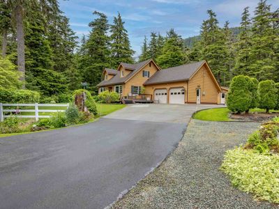 16440 Glacier Hwy