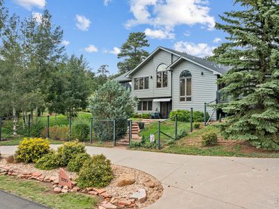 2251 Arapaho Rd