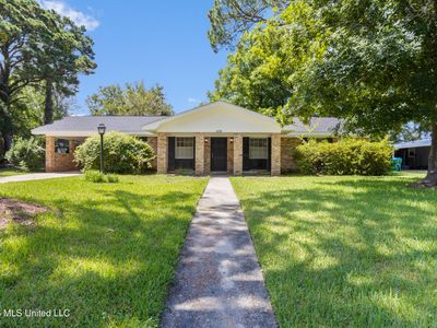 2518 Parkwood Pl