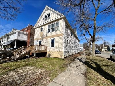 2034 Lasalle Ave