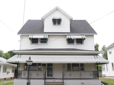 1105 S Main St