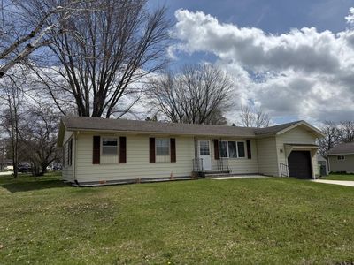 1604 Calumet DRIVE