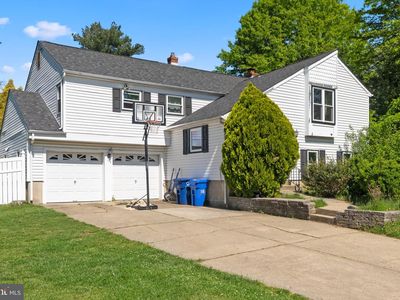 Property at 112 Williamsburg Way, Mount Laurel, NJ
