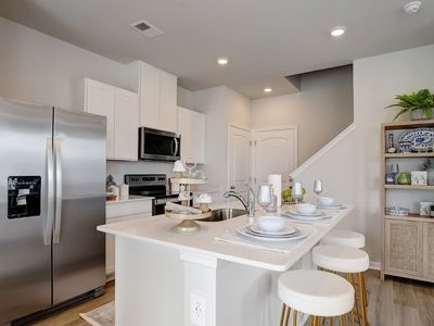 2280 Harlequin Point