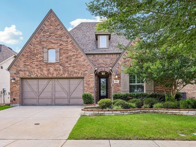 808 Parkland Dr
