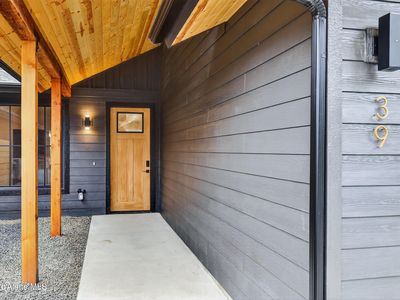 39 Rebecca Ln