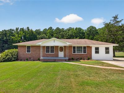 242 Sherwood Dr