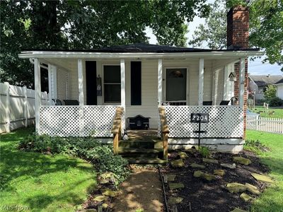 2204 Mock Dr