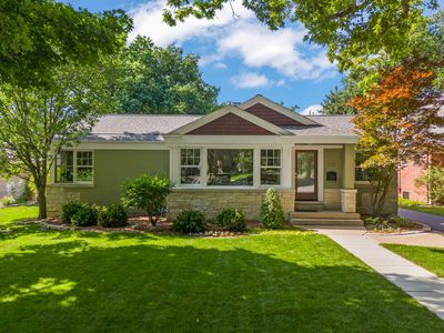 848 Woodland Dr