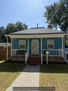 309 E 11th St