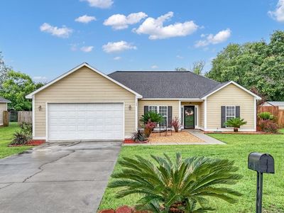 100 Hedgerow Dr