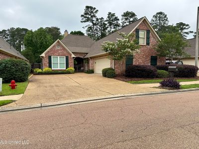 771 Versailles Dr