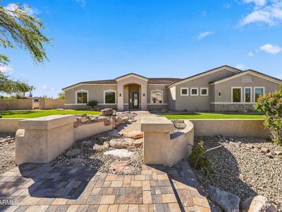 7829 E PLYMOUTH Drive