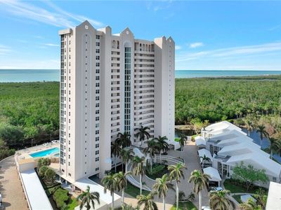 6101 Pelican Bay Blvd APT 1402