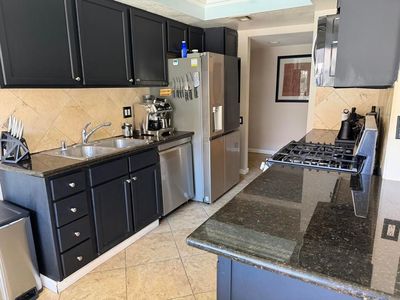400 N Sunrise Way APT 104