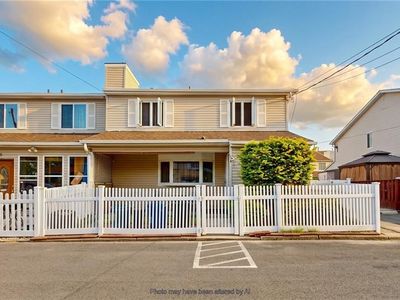 36 Leo St #34