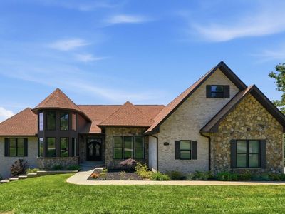 1005 Enchanted Dr
