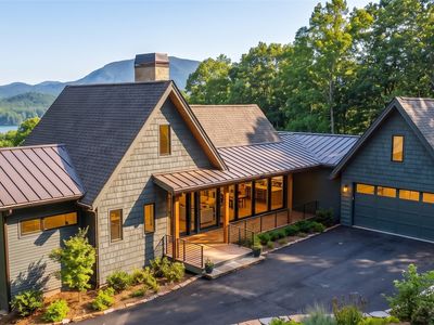 743 Hawk Mountain Road