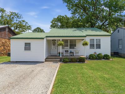 814 N Ross Ave W