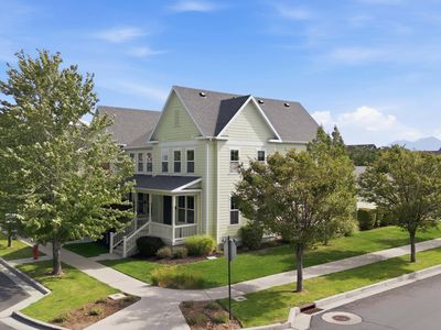 Property at 10537 S Oquirrh Lake Rd, South Jordan, UT