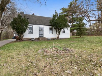 1612 County Road C E