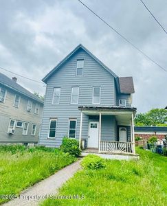 1537 Gardner Ave