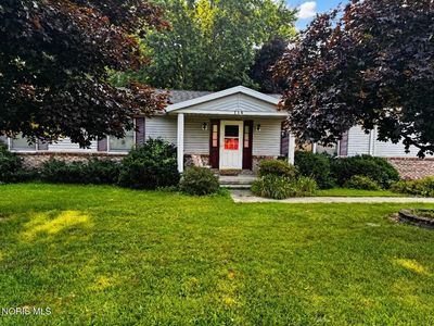 114 Jackson St