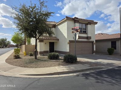 1044 S Mosley Dr