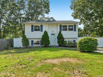Property at 4 Beechwood Drive, Shirley, NY