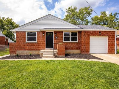 8613 Brent Dr