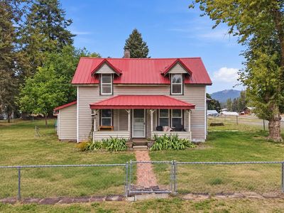 4452 N Swenson Rd
