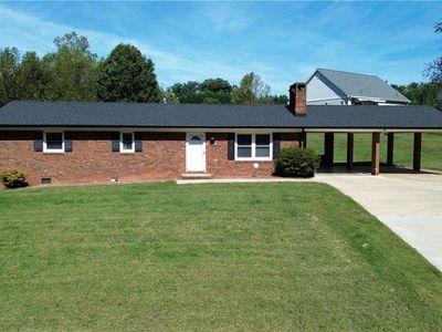 Property at 418 Cloverdale Ln, Wilkesboro, NC