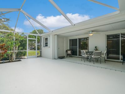 9102 Chapman Oak Court