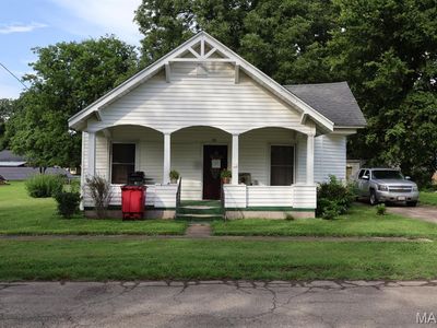 108 Elm St
