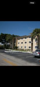 211 PALM Circle E