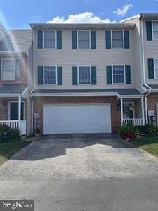 126 Country Ridge Dr