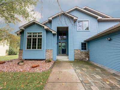 3509 91st Cres N