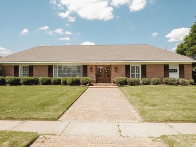 605 Emerson Ave